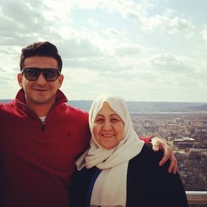 Meet your Posher, Hatem